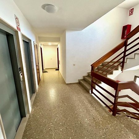 Gatu Arena " Preferente Mayores De 25 Anos Y Familias " Ель-Пуерто-де-Санта-Марія Екстер'єр фото